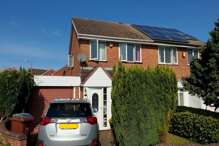 3 Bedroom Semi-Detached House To Rent In Maycroft Close, Hednesford, Cannock, Staffordshire, WS12