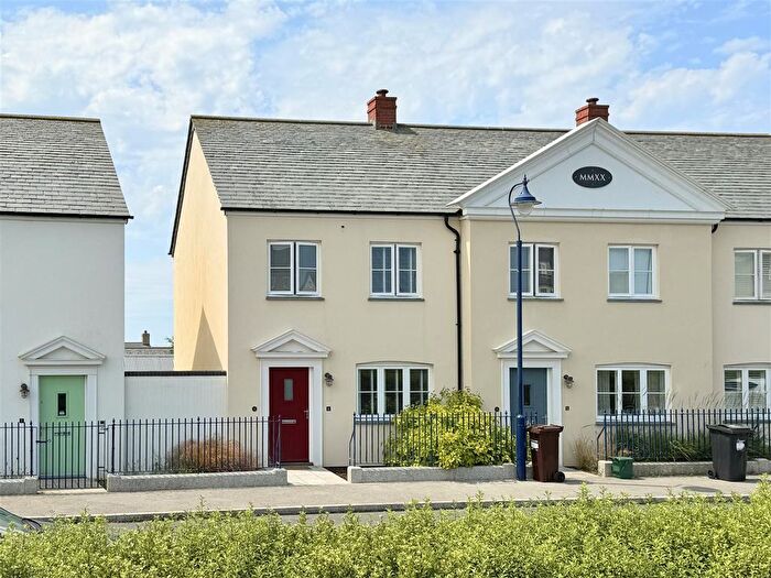3 Bedroom End Terrace House For Sale In Gwarak Esels, Nansledan, Newquay, TR8