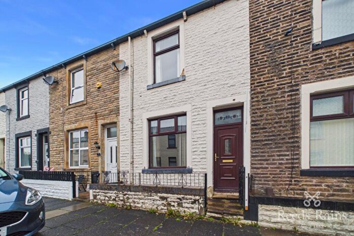 2 Bedroom Terraced House To Rent In Dorset Street, Burnley, Lancashire, BB12