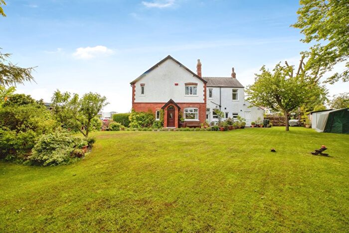 3 Bedroom End Of Terrace House For Sale In Station Road, Sutton-In-Ashfield, Nottinghamshire, NG17