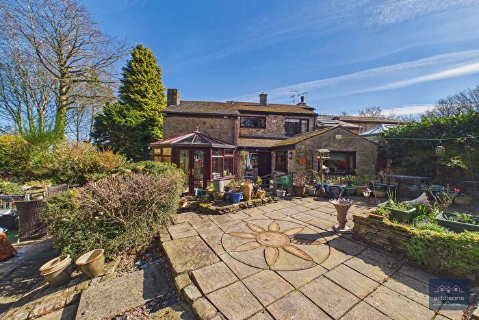 4 Bedroom Semi Detached House For Sale In Crank Road, Billinge, WN5