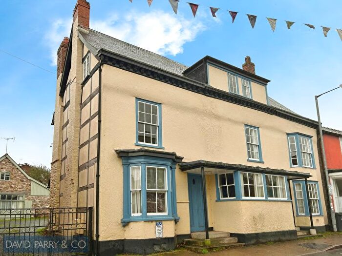 6 Bedroom Country House For Sale In The Castle, High Street, Presteigne, LD8