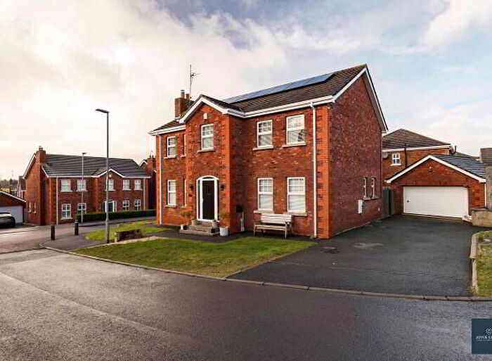 4 Bedroom Detached House For Sale In Windsor Lodge, Waringstown, BT66