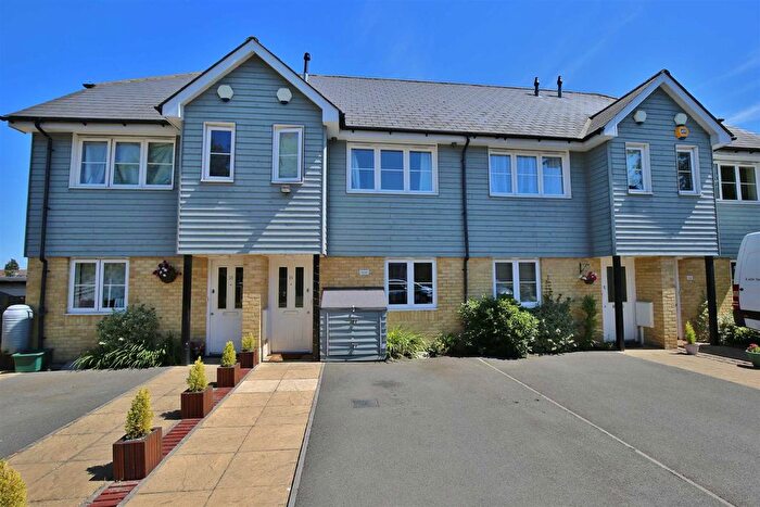 2 Bedroom Terraced House For Sale In Stone Court, Borough Green, Sevenoaks, TN15
