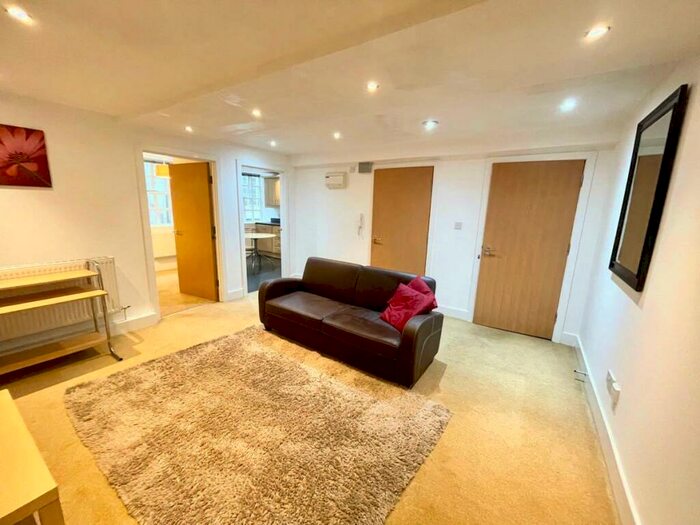 1 Bedroom Apartment To Rent In Woolpack Lane, Nottingham, NG1