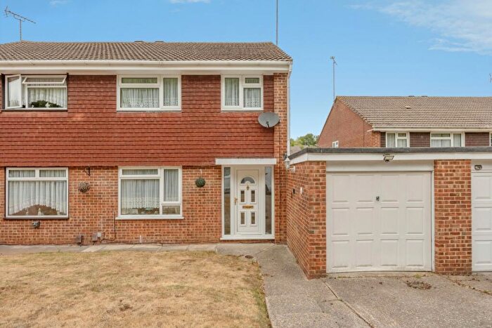 3 Bedroom Semi-Detached House For Sale In Quail Gardens, South Croydon, Surrey, CR2