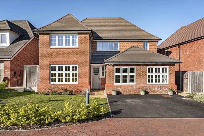 4 Bedroom Detached House For Sale In Pulford Way, Milton, Abingdon, OX13