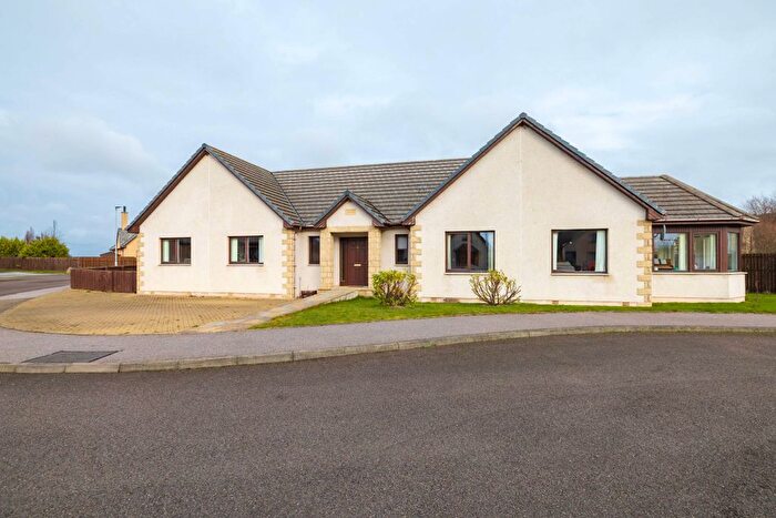 4 Bedroom Bungalow For Sale In Steading View, Lossiemouth, IV31