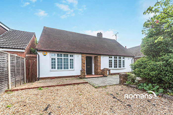 2 Bedroom Bungalow To Rent In Long Lane, Tilehurst, Reading, RG31