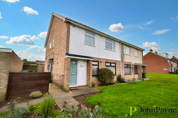 2 Bedroom Maisonette To Rent In Kestrel Croft, Binley, Coventry, CV3