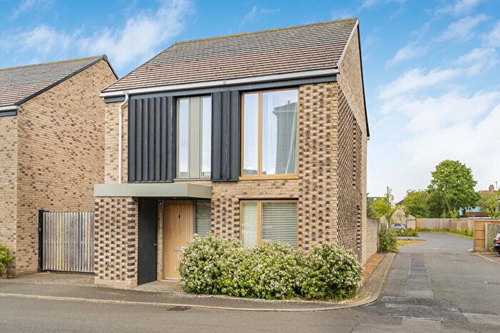 3 Bedroom Detached House For Sale In Austin Drive, Trumpington, CB2