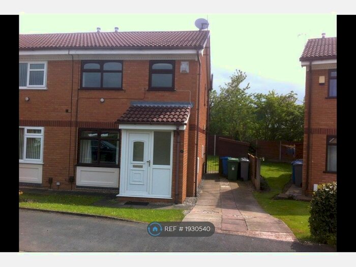 3 Bedroom Semi-Detached House To Rent In Pochard Drive, Altrincham, WA14