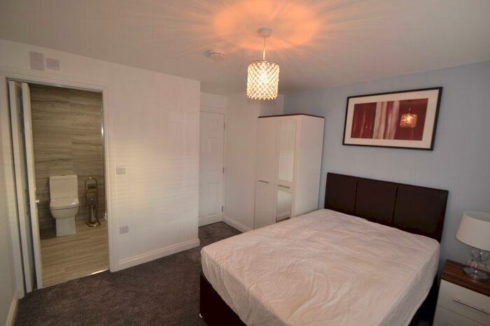 House Of Multiple Occupation To Rent In Leonardo Court, Corby, NN18