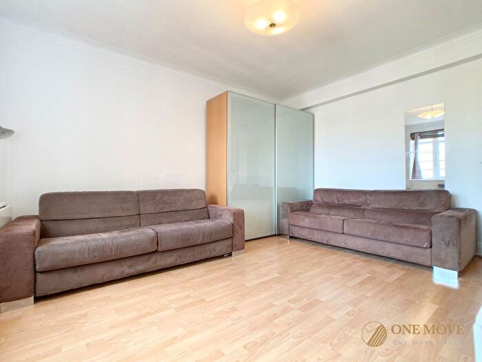 1 Bedroom Studio To Rent In Tavistock Court, London, WC1H