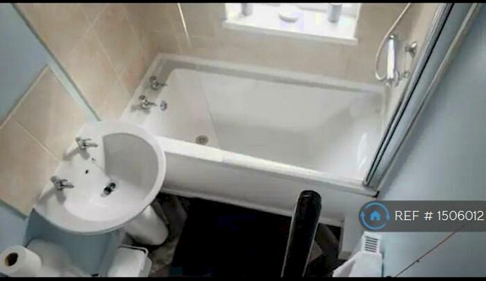 3 Bedroom Flat To Rent In Ridley Gardens, Swalwell, Newcastle Upon Tyne, NE16