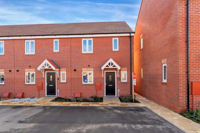 2 Bedroom End Of Terrace House To Rent In Towcester Court, Bourne, PE10