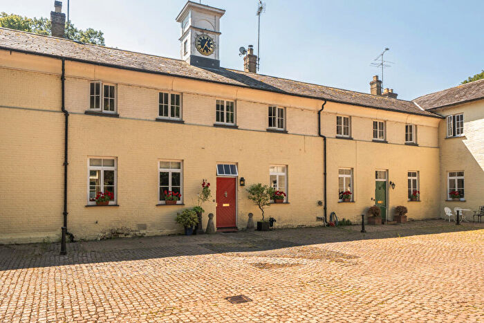 2 Bedroom Mews For Sale In Stratton Park, Micheldever, SO21