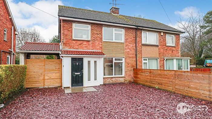 3 Bedroom Semi Detached House For Sale In Featherston Drive, Burbage, Hinckley, LE10