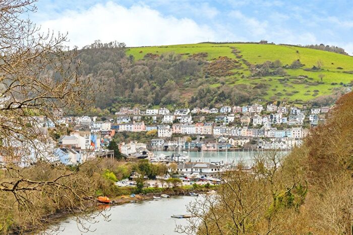 2 Bedroom Flat For Sale In Higher Contour Road, Kingswear, Dartmouth, TQ6
