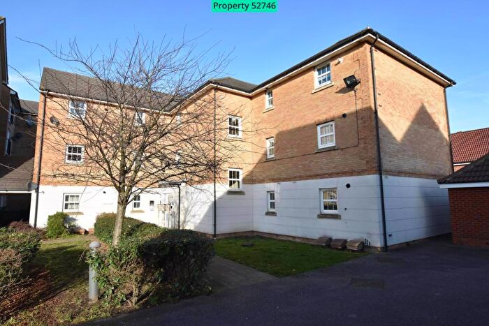 Flat To Rent In Flat, Wilson Court, Allenby Road, London, SE28