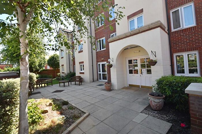 1 Bedroom Apartment For Sale In The Grove, Westgate-on-Sea, CT8