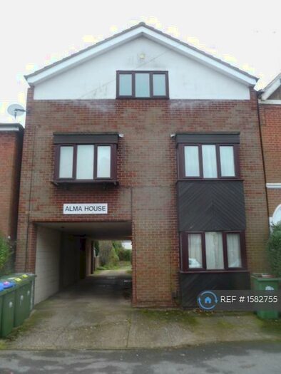 Studio To Rent In Alma House, Southampton, SO14