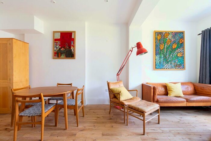 1 Bedroom Flat To Rent In Lower Addison Gardens, Hammersmith, Hammersmith And Fulham, W14