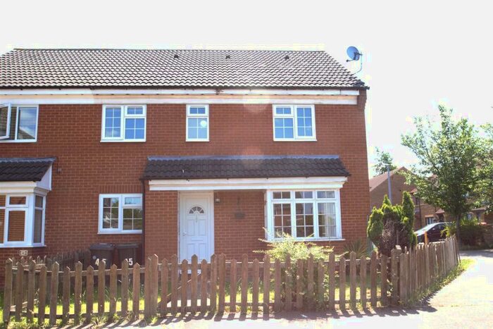 2 Bedroom End Of Terrace House To Rent In The Meadows, Flitwick, MK45