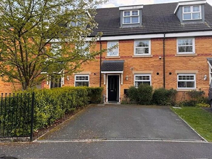 3 Bedroom House To Rent In Red Cedar Close, Manchester, M9