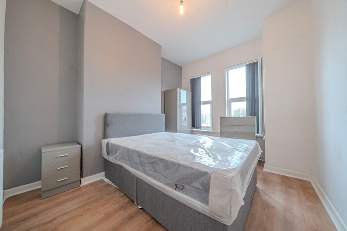 4 Bedroom End Of Terrace House To Rent In Shakespeare Street, Bootle, L20