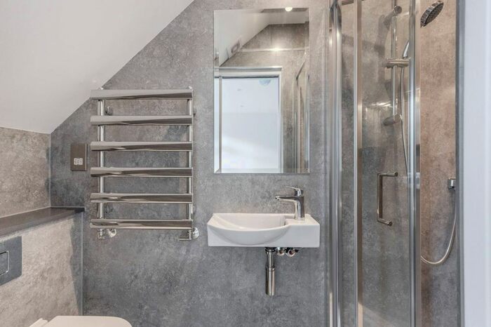 Studio To Rent In Spencer Road, Grove Park, London, W4