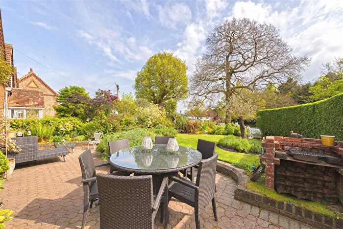 3 Bedroom Cottage For Sale In Addington Green, Addington, West Malling, ME19