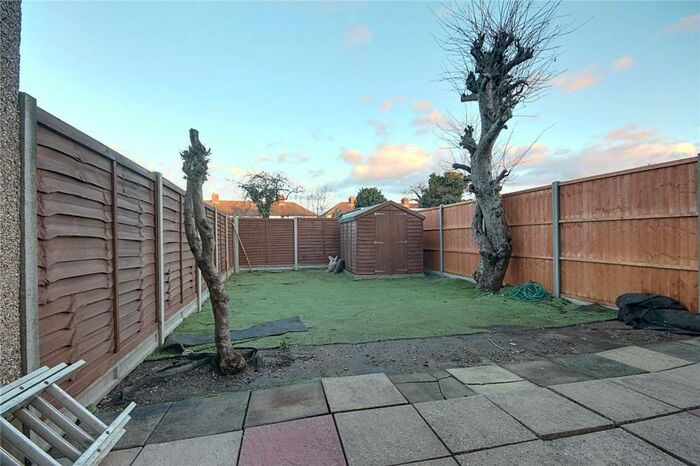 3 Bedroom Terraced House To Rent In Winnington Road, Enfield, EN3