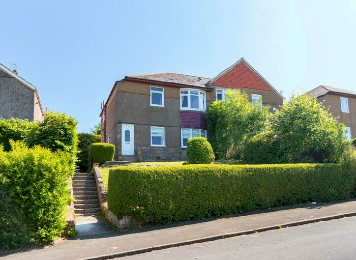 3 Bedroom Flat To Rent In Gladsmuir Road, Cardonald, Glasgow, G52