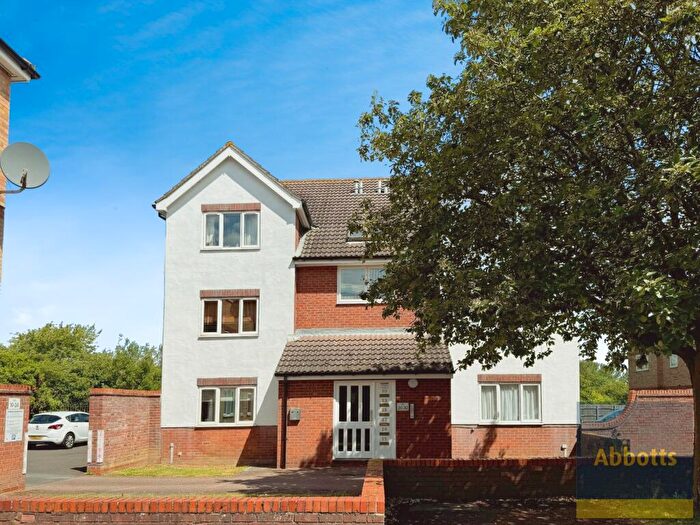 2 Bedroom Flat To Rent In The Rookeries, Marks Tey, CO6