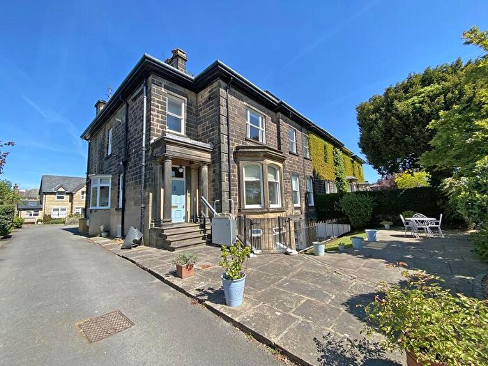 1 Bedroom Flat For Sale In York Place, Harrogate, HG1