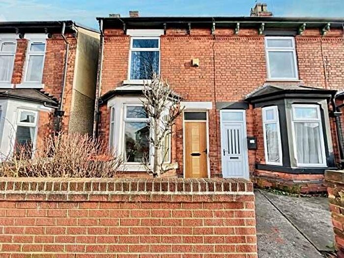 2 Bedroom End Of Terrace House For Sale In Kingsway, Kirkby In Ashfield, NG17