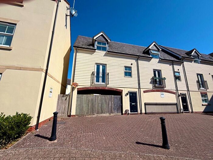 2 Bedroom End Of Terrace House For Sale In Mazurek Way, Swindon, SN25