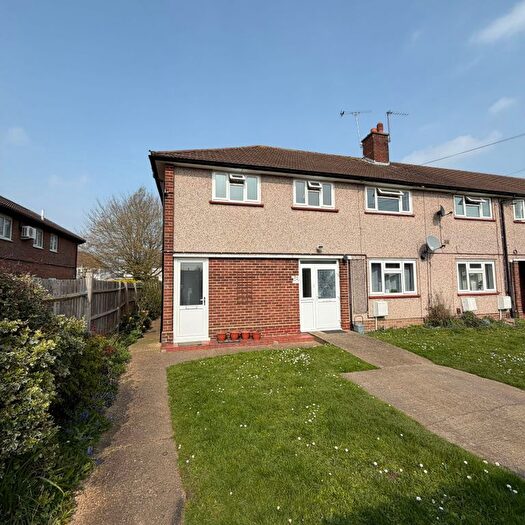 2 Bedroom Flat To Rent In Slough, SL1