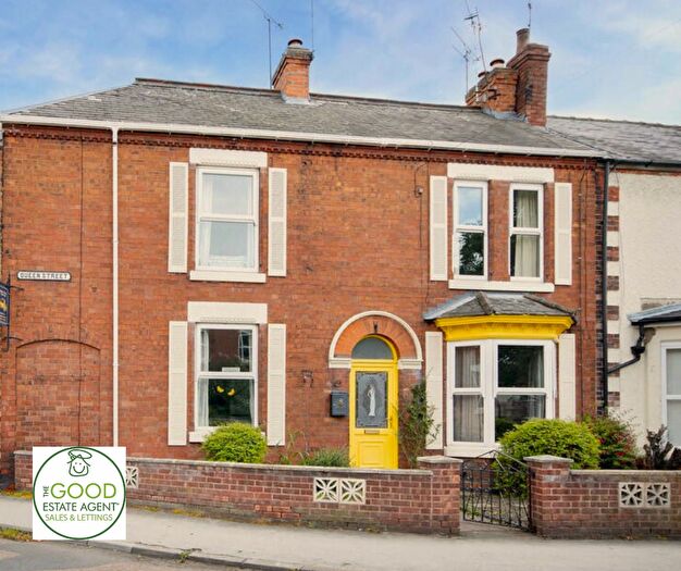 4 Bedroom End Of Terrace House To Rent In Queen Street, Retford, DN22