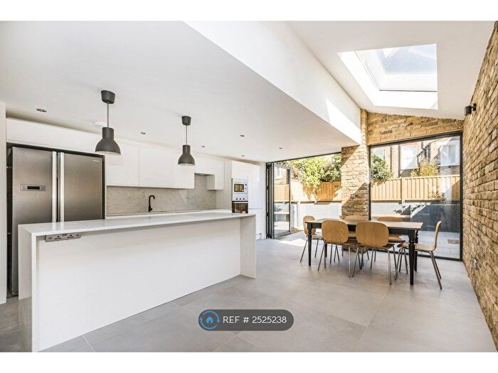 6 Bedroom Terraced House To Rent In Hubert Grove, London, SW9