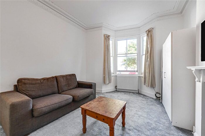 1 Bedroom Flat For Sale In Hugon Road, London, SW6