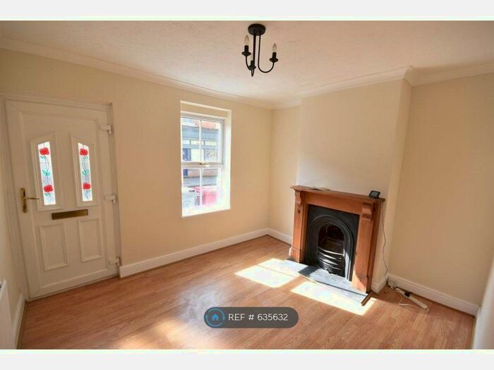 2 Bedroom Terraced House To Rent In Gosbrook Road, Caversham, Reading, RG4