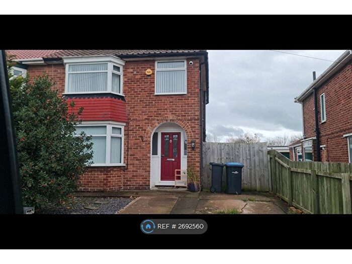 3 Bedroom Semi Detached House To Rent In Minsterley Drive, Middlesbrough, TS5