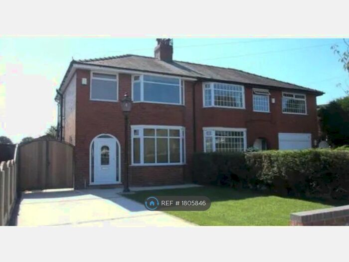 3 Bedroom Semi-Detached House To Rent In Blashaw Lane, Penwortham, Preston, PR1