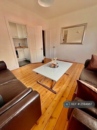 2 Bedroom Flat To Rent In West End Lane, London, NW6