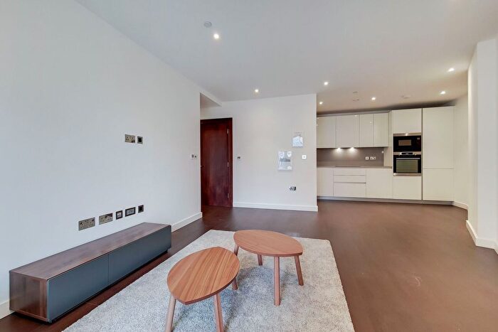 1 Bedroom Flat For Sale In Denver Building, Lexington Gardens, Nine Elms, London, SW11