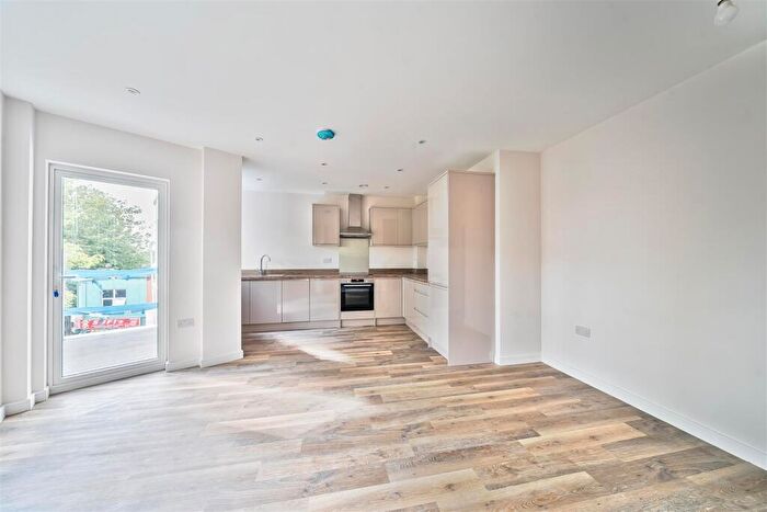 1 Bedroom Flat To Rent In Sunny Court, - New Build Development, KT2
