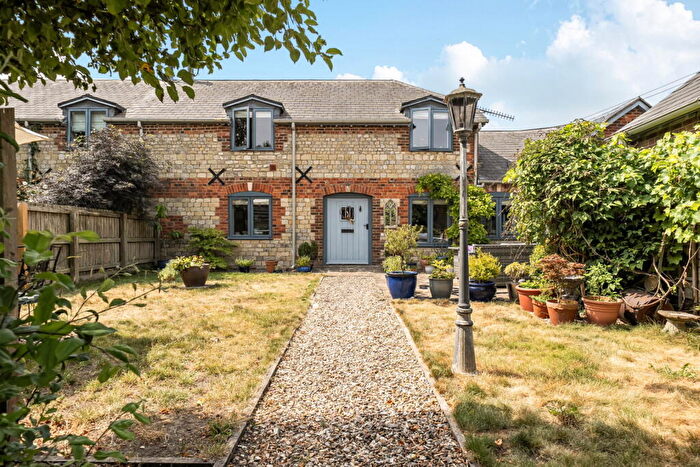 3 Bedroom Barn Conversion For Sale In West Farm Barns, Knook, Warminster, BA12
