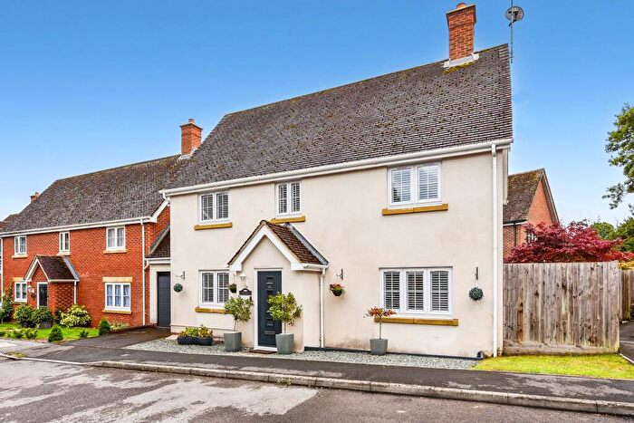 4 Bedroom Semi-Detached House For Sale In Sutton Scotney, Winchester, SO21